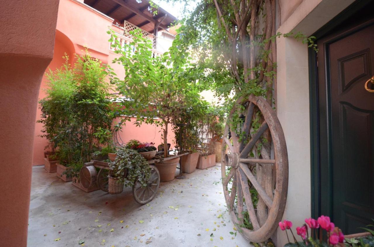 B&B Corte Dei Figuli San Pietro in Lama Exterior foto